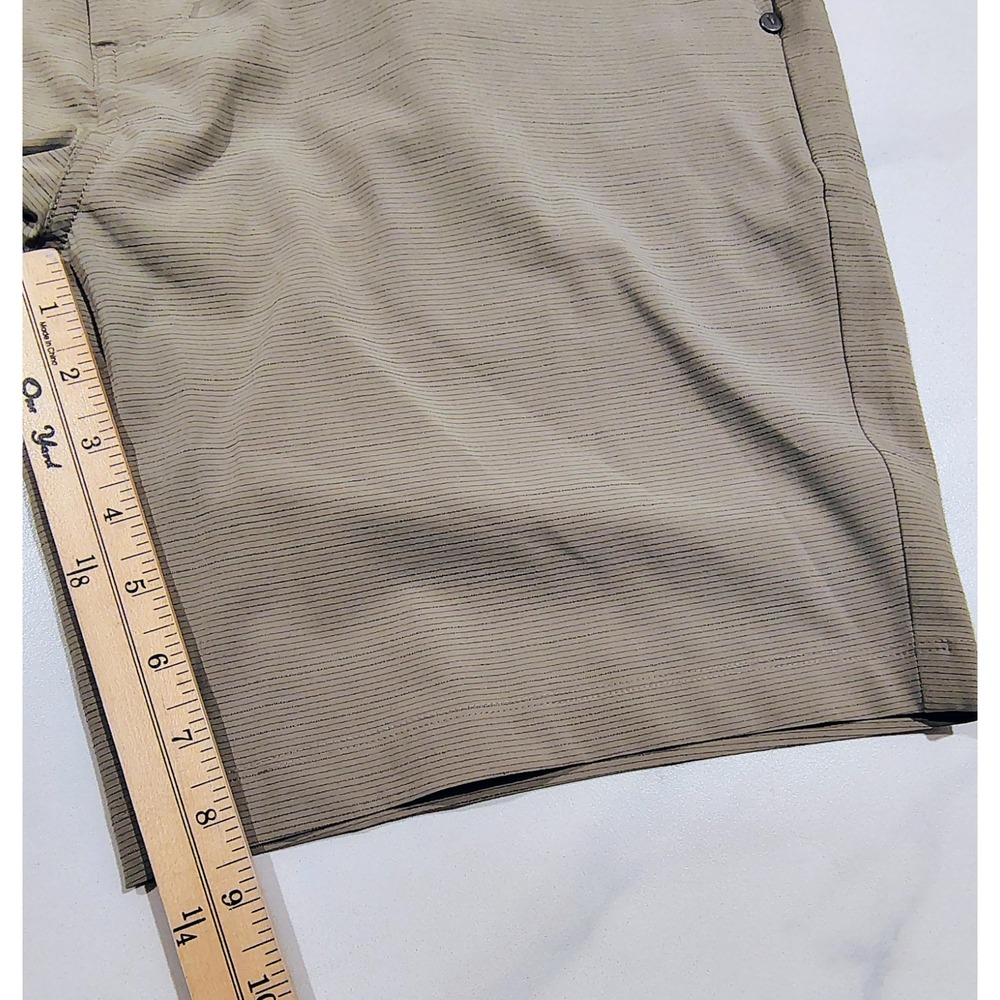 Vuori Mens Pebble Shorts 36 Khaki V399 Performance Chino Golf Athletic Fit 8.5" - Picture 12 of 12